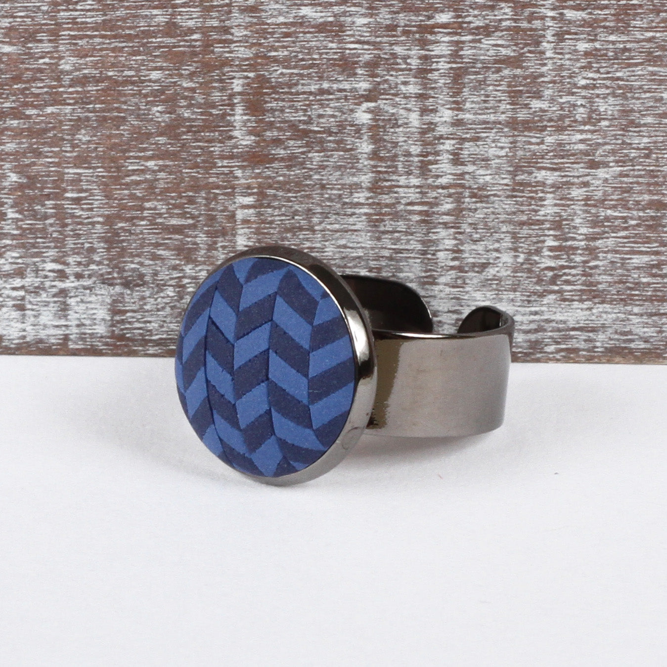 Navy Tweed clay ring