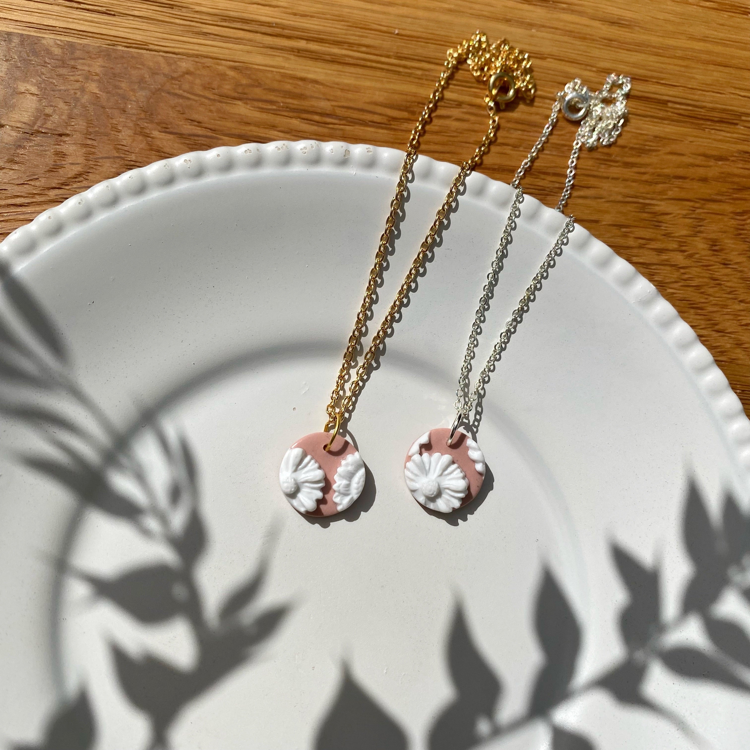 Blush pink and white flower necklace - circle shape with gold chain